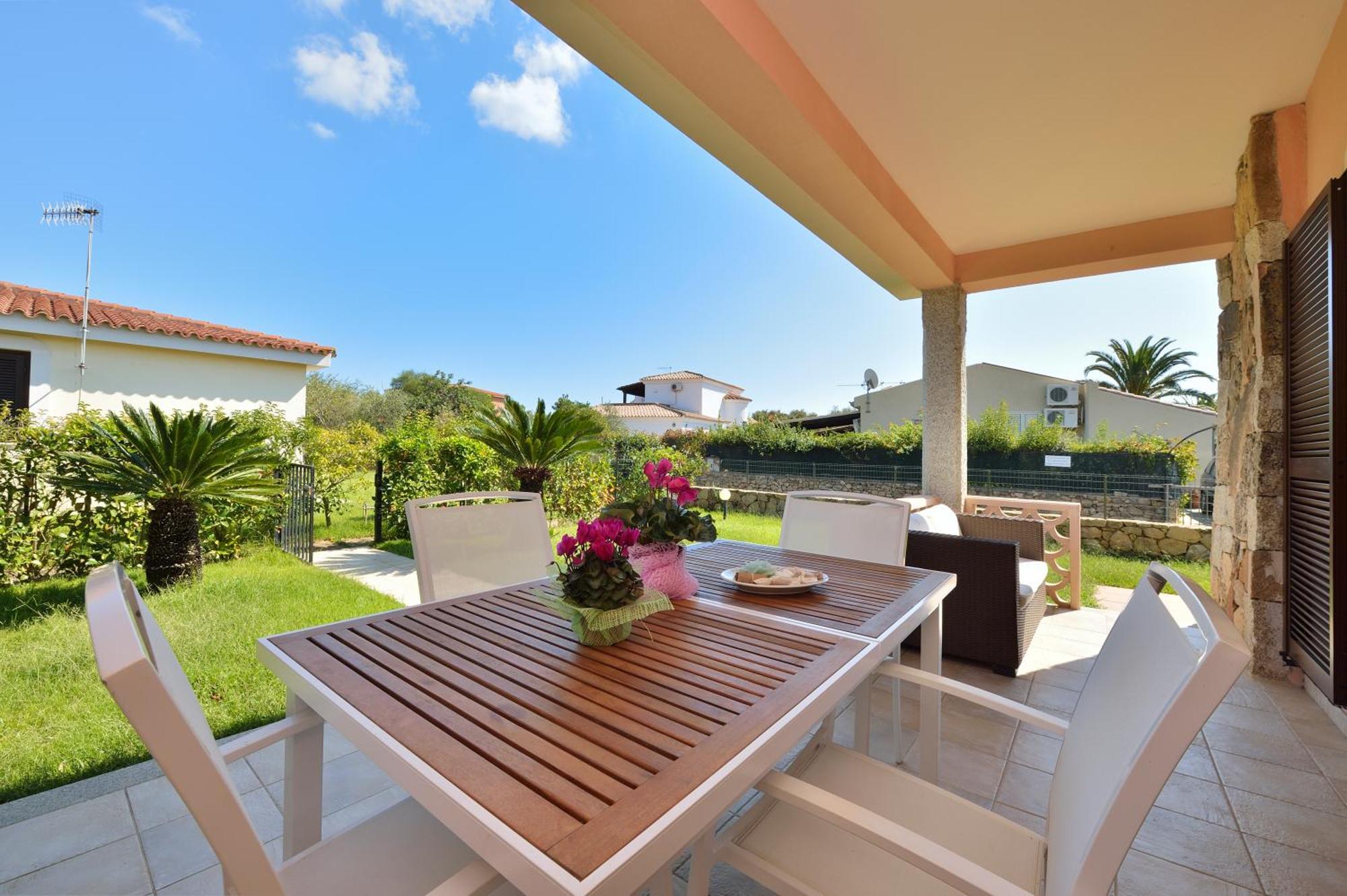 Residence Le Canne 圣特奥多罗 外观 照片