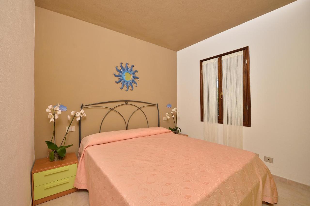 Residence Le Canne 圣特奥多罗 外观 照片