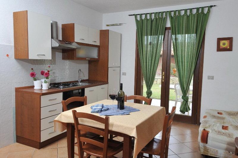 Residence Le Canne 圣特奥多罗 外观 照片